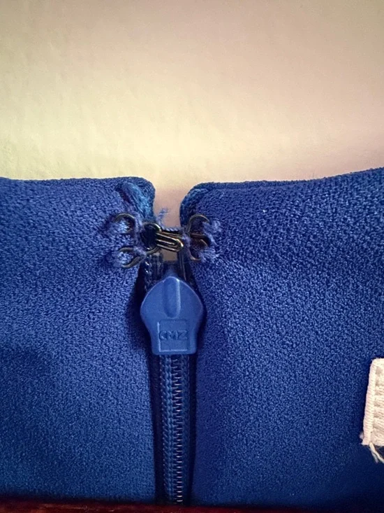 Calvin Klein Bold Blue Knot Accent Sheath Midi Dress • Sleeveless • Size16 • GPC - Picture 9 of 14